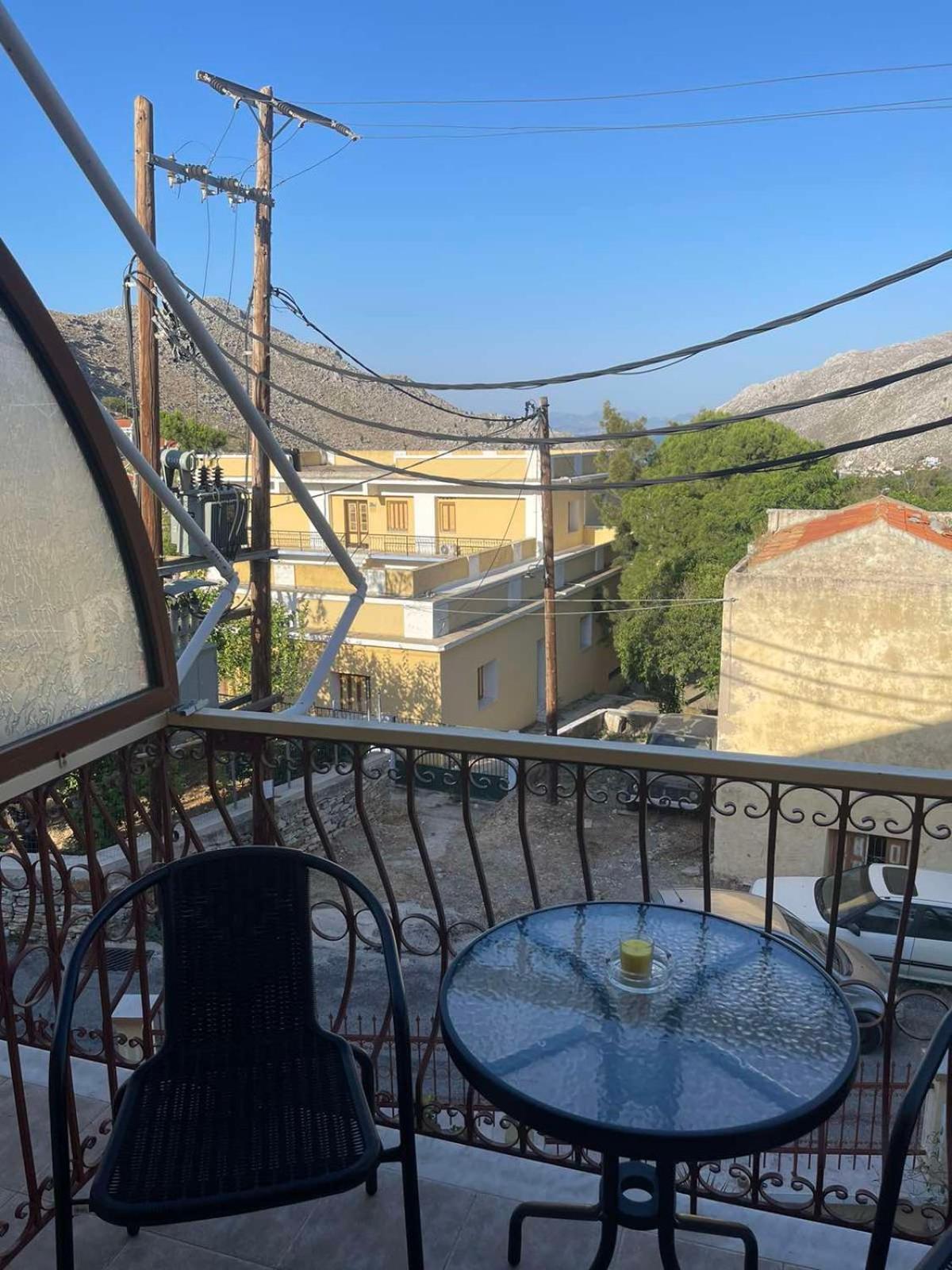 Villa Pinotsi 시미 외부 사진